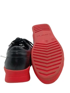 Schnürsneaker Größe 37