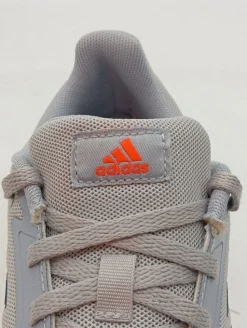 Schnürsneaker Größe 39