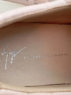 Schnürsneaker Größe 42