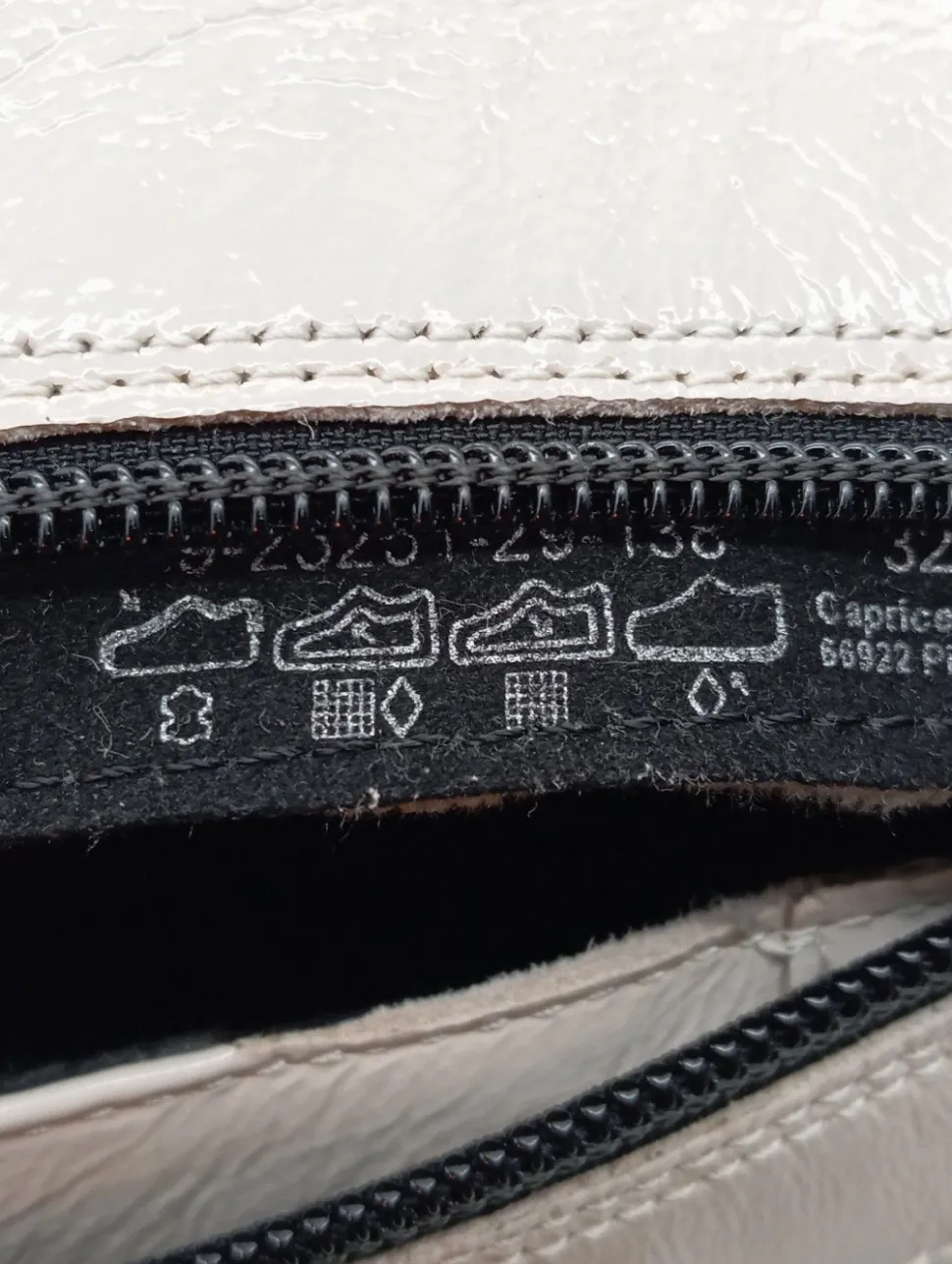 Schnür-Stiefeletten Größe 41