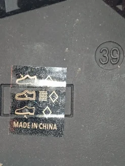 Schnür-Stiefeletten Größe 39