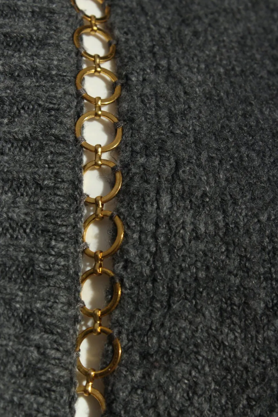 V-Ausschnitt-Pullover Größe 36