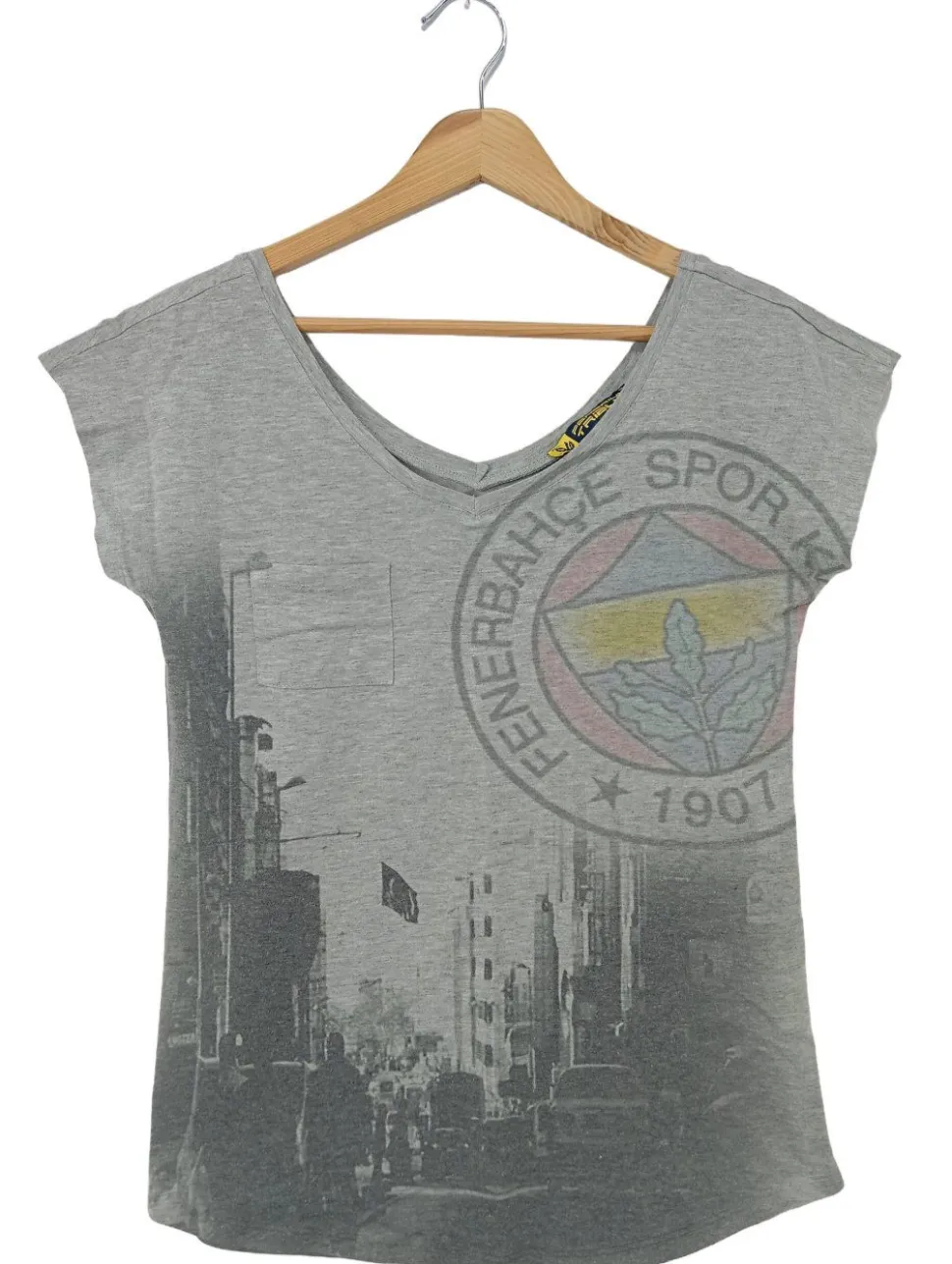 V-Ausschnitt-Shirt Größe 36