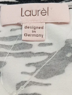 V-Ausschnitt-Shirt Größe 32