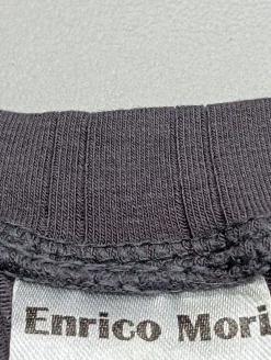 V-Ausschnitt-Shirt Größe 40